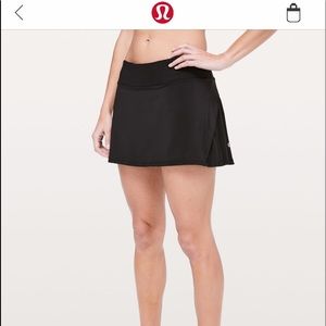 LULULEMON skirt 🖤 size 8! basically brand new!